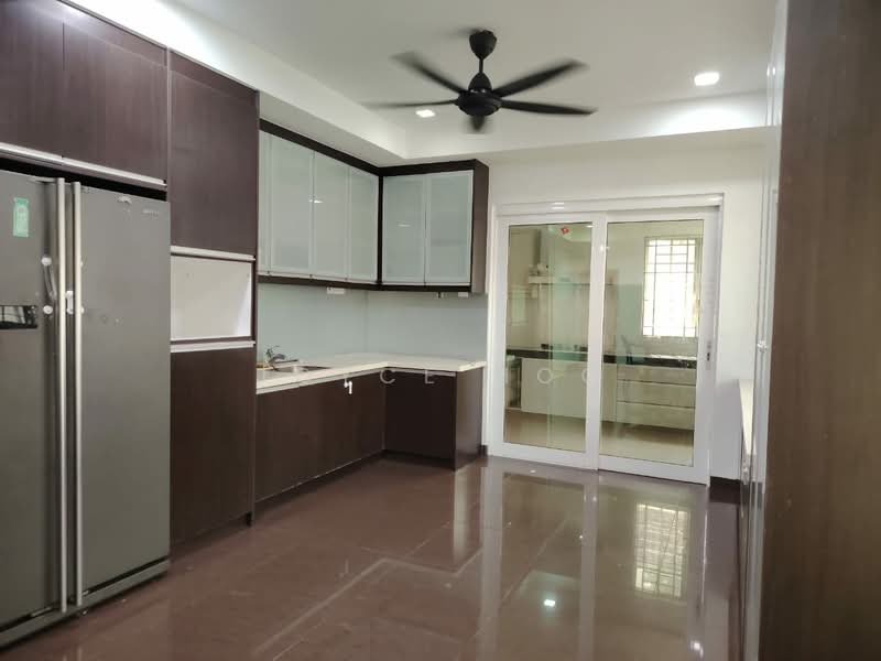 2-storey Terraced House for Rent in Bandar Puteri Puchong (Puchong) - Joyce Hoo - Kitchen - PropertyGuru.com.my