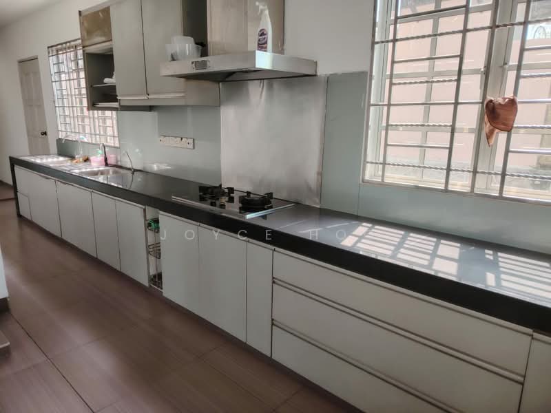 2-storey Terraced House for Rent in Bandar Puteri Puchong (Puchong) - Joyce Hoo - Kitchen - PropertyGuru.com.my
