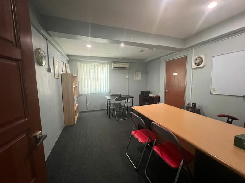 Shop / Office for Sale in Gombak (Kuala Lumpur) - Eric Liew - Interior - PropertyGuru.com.my