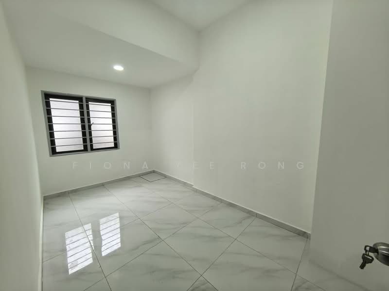2-storey Terraced House for Sale in Taman Ungku (Johor Bahru) - Fiona Yee Rong - Interior - PropertyGuru.com.my