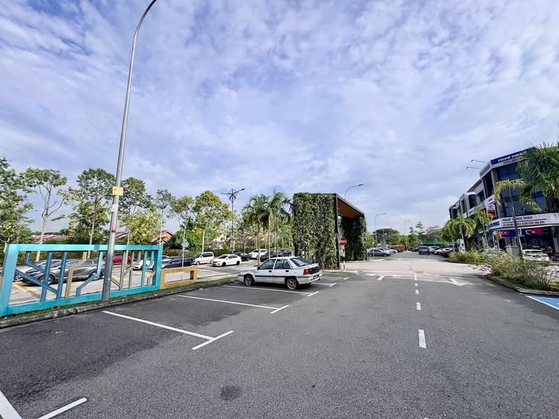 Shop for Rent in Taman Setia Indah (Tebrau) - Wee Howe - Exterior - PropertyGuru.com.my