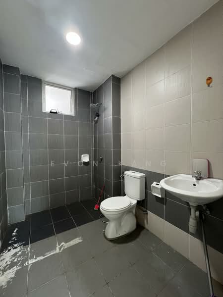 Kondominium untuk Dijual di Sierra Residences - Evon Kang - Bathroom - PropertyGuru.com.my