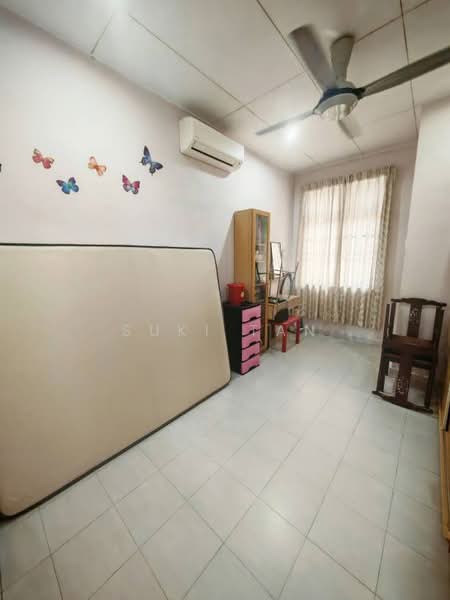 2-storey Terraced House for Sale in Taman Sri Bintang (Kepong) - Suki Tan - Bedroom - PropertyGuru.com.my