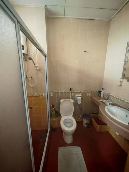 2-storey Terraced House for Sale in Taman Sri Bintang (Kepong) - Suki Tan - Bathroom - PropertyGuru.com.my