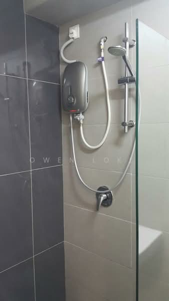 Service Residence for Rent at Avenue D'Vogue - Owen Loke - Bathroom - PropertyGuru.com.my