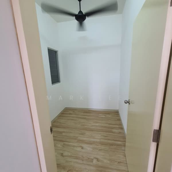 Condominium for Rent at Lakefront Homes - Mark Lee - Interior - PropertyGuru.com.my