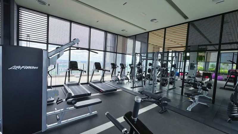 Servis Apartment untuk Disewa di 8th & Stellar - Esther Wong - Gym - PropertyGuru.com.my