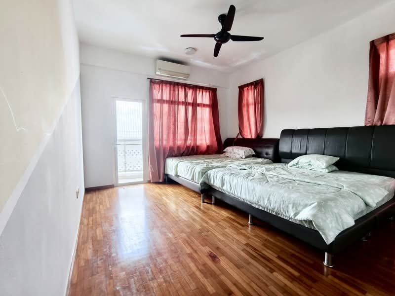 Service Residence for Sale at Grandview 360 - Janice . - Bedroom - PropertyGuru.com.my
