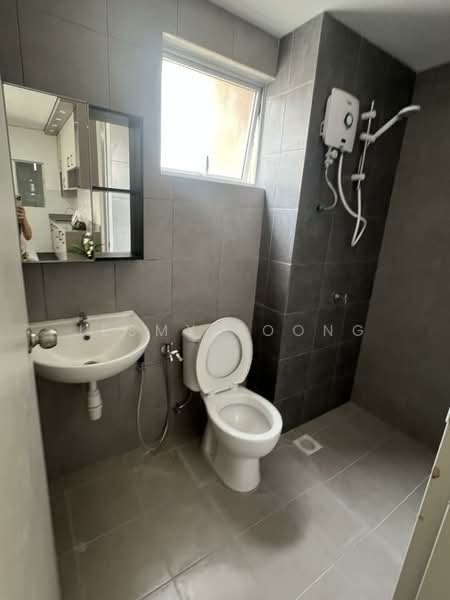Kondominium untuk Disewa di Residensi Sateria - Jesmy Foong - Bathroom - PropertyGuru.com.my