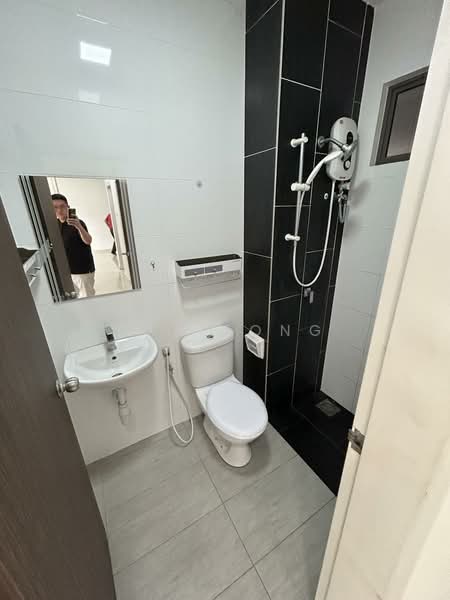Condominium for Rent at Seasons Garden Residences - CK Teong - Bathroom - PropertyGuru.com.my