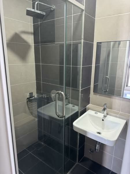 Servis Apartment untuk Disewa di D'Pristine - Dennis Tay - Bathroom - PropertyGuru.com.my