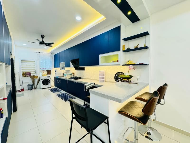 Rumah Teres 2 Tingkat untuk Dijual di Bandar Sri Sendayan (Negeri Sembilan) - Yasmin Sulaiman - Kitchen - PropertyGuru.com.my