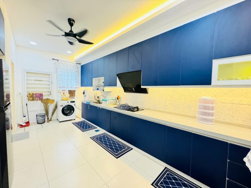 Rumah Teres 2 Tingkat untuk Dijual di Bandar Sri Sendayan (Negeri Sembilan) - Yasmin Sulaiman - Kitchen - PropertyGuru.com.my