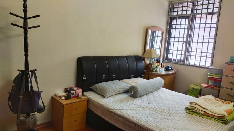 2-storey Terraced House for Sale in Paya Terubong (Ayer Itam) - A Ee Ee - Bedroom - PropertyGuru.com.my