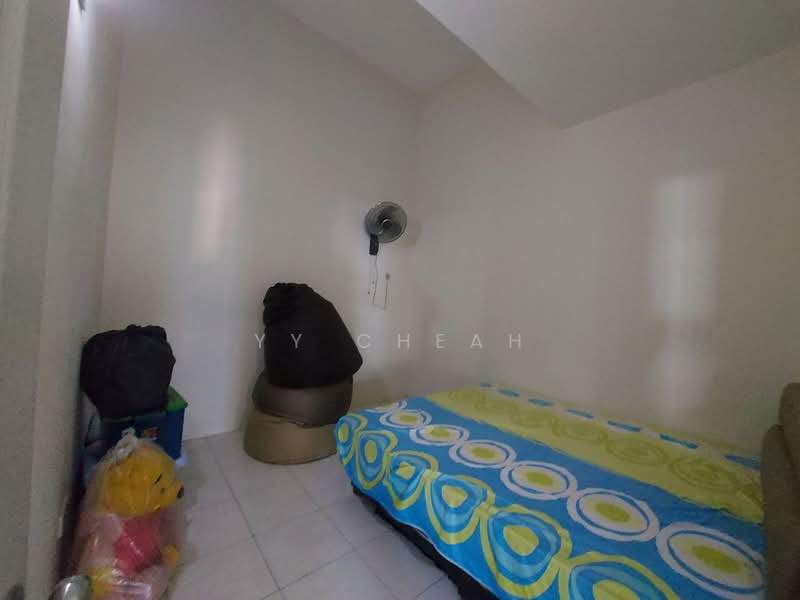 Rumah Berkembar untuk Dijual di Medan Klebang Elit (Chemor) - YY Cheah - Bedroom - PropertyGuru.com.my