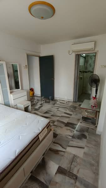 Apartment for Sale at Ruby Tower (Ria) - Leesa Cheah - Bedroom - PropertyGuru.com.my