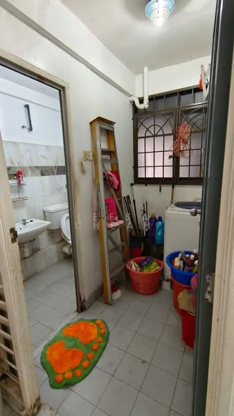 Apartment for Sale at Ruby Tower (Ria) - Leesa Cheah - Bathroom - PropertyGuru.com.my
