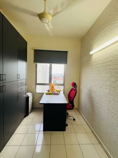 Kondominium untuk Disewa di Putra Place Condominium - Apple Yeap - Study - PropertyGuru.com.my