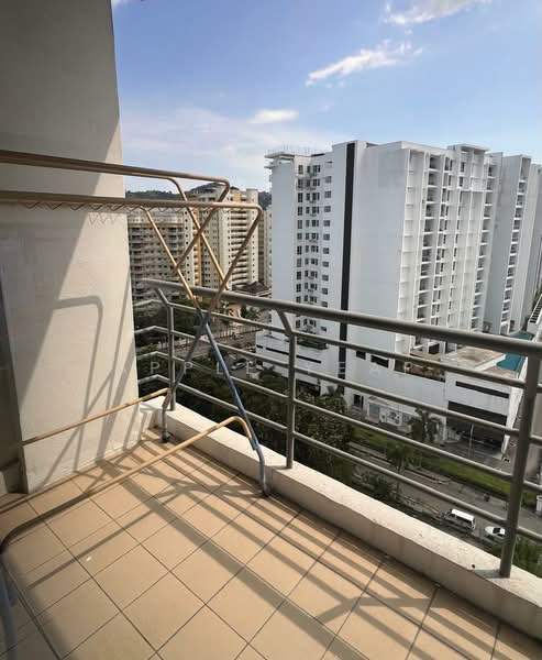 Kondominium untuk Disewa di Putra Place Condominium - Apple Yeap - Balcony - PropertyGuru.com.my