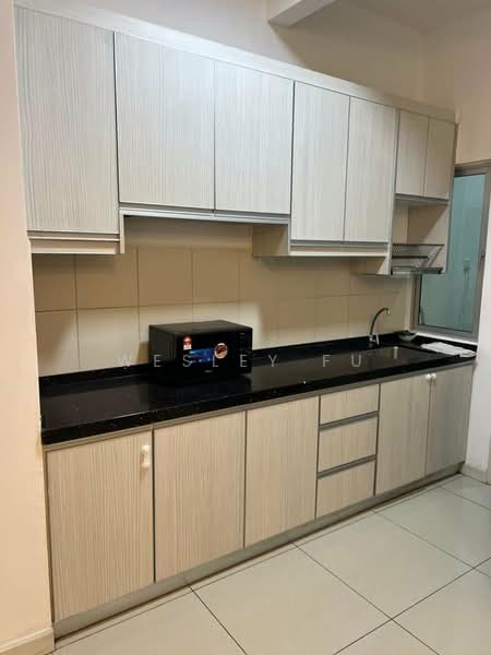 Servis Apartment untuk Disewa di Savanna Executive Suite @ Southville City - Wesley Fu - Kitchen - PropertyGuru.com.my