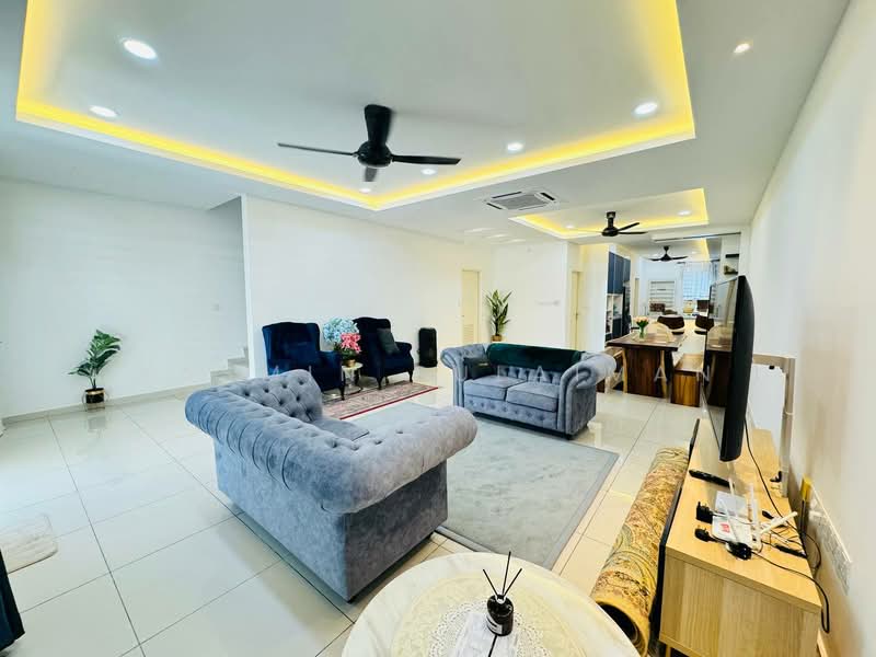 2-storey Terraced House for Rent in Seremban (Negeri Sembilan) - Yasmin Sulaiman - Living Room - PropertyGuru.com.my