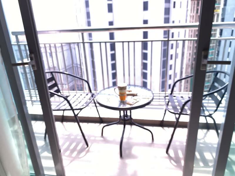 Condominium for Sale at Hampshire Residences - Alex Loo - Balcony - PropertyGuru.com.my