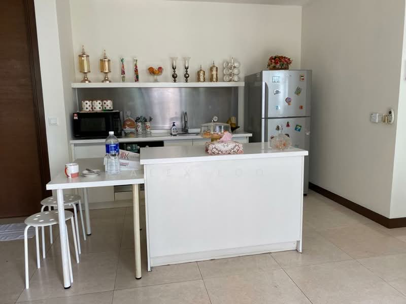 Condominium for Sale at Hampshire Residences - Alex Loo - Kitchen - PropertyGuru.com.my
