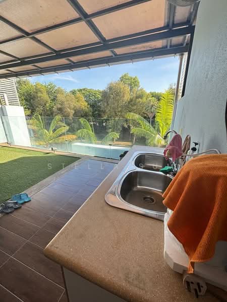 2.5-storey Terraced House for Sale in Putra Heights (Subang Jaya) - Stella Sum - Washing area at Lanai - PropertyGuru.com.my