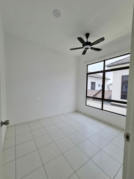 Rumah Teres 2 Tingkat untuk Dijual di Eco Grandeur (Puncak Alam) - Bill Lim - Bedroom - PropertyGuru.com.my