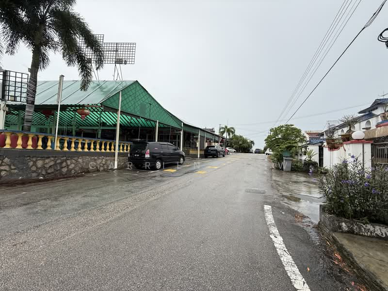 Semi-Detached House for Sale in Taman Pelangi (Johor Bahru) - Carrien Siow - Exterior - PropertyGuru.com.my