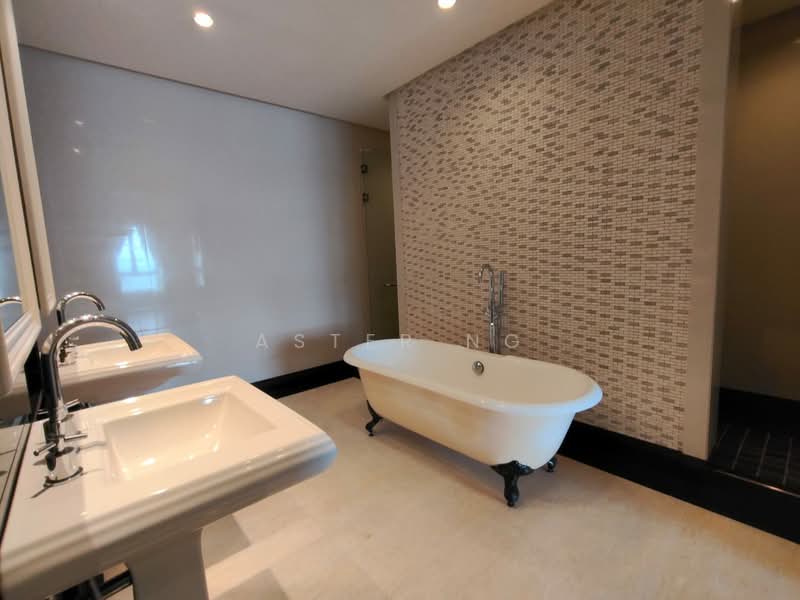 Kondominium untuk Disewa di 18 East @ Andaman - Aster Ng - Bathroom - PropertyGuru.com.my
