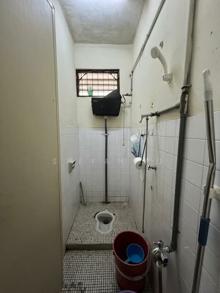 2-storey Terraced House for Sale in Johor Bahru (Johor) - Stefan Yu - Bathroom - PropertyGuru.com.my