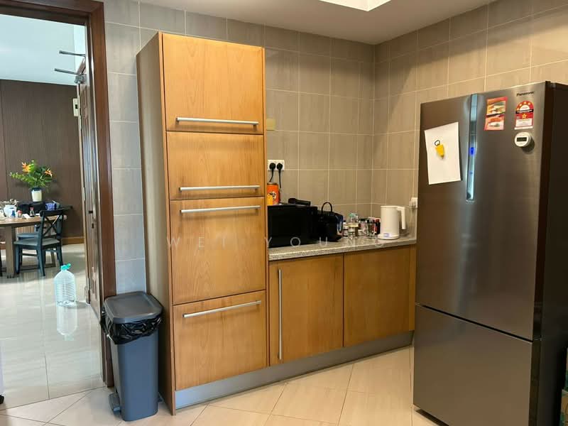 Kondominium untuk Dijual di Mont Kiara Aman - Wei Young - Kitchen - PropertyGuru.com.my