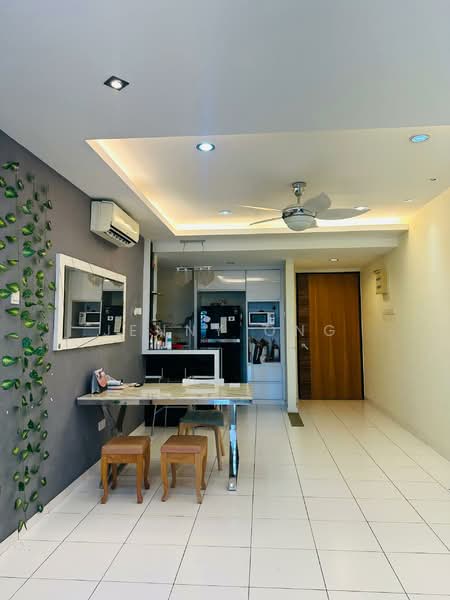 Pangsapuri untuk Disewa di Telaga Emas - Jenny Ong - Dining Room - PropertyGuru.com.my