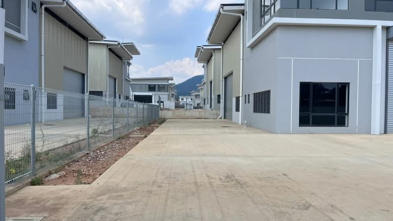 Detached Factory for Rent in Senawang (Negeri Sembilan) - Sam Hee - Exterior - PropertyGuru.com.my