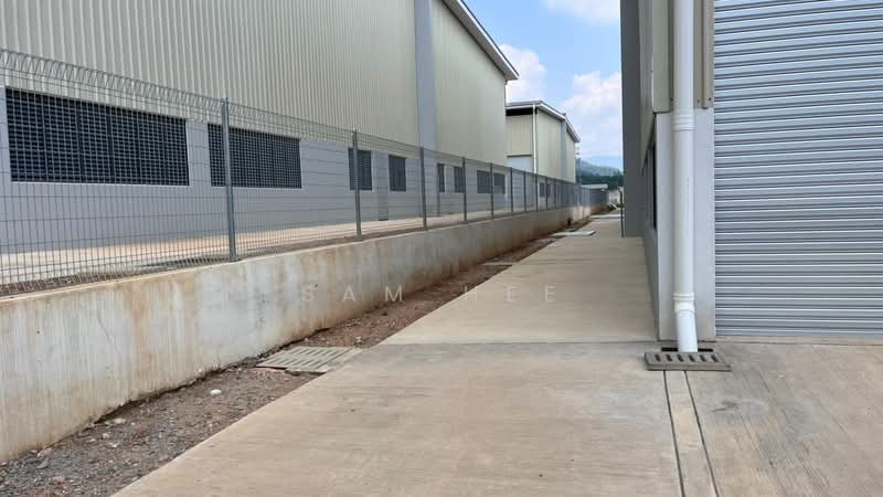Detached Factory for Rent in Senawang (Negeri Sembilan) - Sam Hee - Exterior - PropertyGuru.com.my