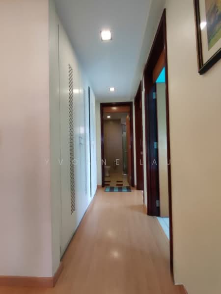 Kondominium untuk Dijual di Riana Green Condominium - Yvonne Lau - Corridor - PropertyGuru.com.my