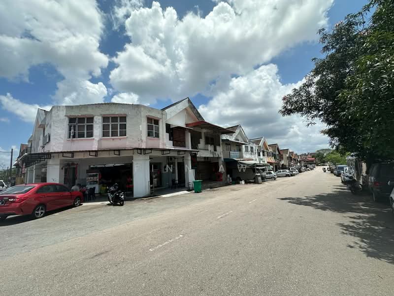 Shop for Sale in Taman Skudai Baru (Skudai) - Finn Aw - Exterior - PropertyGuru.com.my