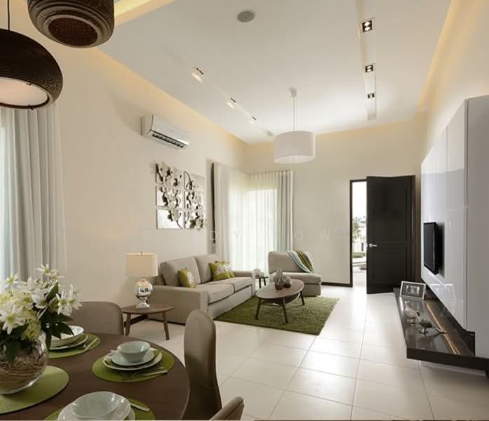 Rumah Teres 1 Tingkat untuk Dijual di Bandar Sri Sendayan (Negeri Sembilan) - Cindy Low - Living Room - PropertyGuru.com.my