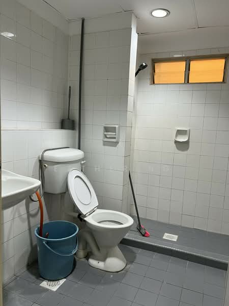 Kondominium untuk Dijual di Casa Magna - Esther Ng - Bathroom - PropertyGuru.com.my