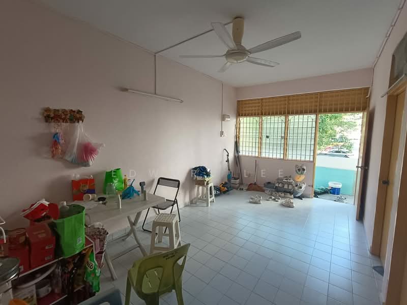 Rumah Flat untuk Dijual di Taman Sri Setia - Edward Lee - Living Room - PropertyGuru.com.my