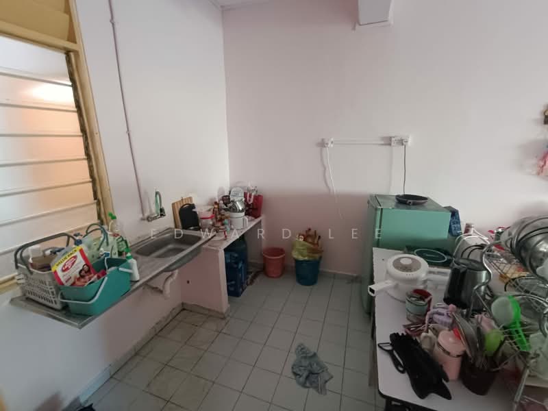 Rumah Flat untuk Dijual di Taman Sri Setia - Edward Lee - Kitchen - PropertyGuru.com.my
