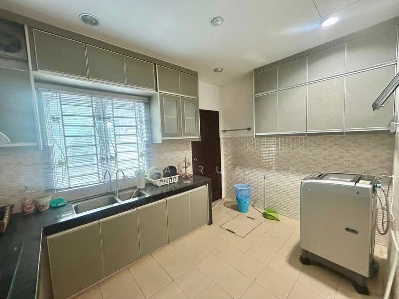 2-storey Terraced House for Sale in Kajang 2 (Kajang) - Tasya Ruslan - Kitchen - PropertyGuru.com.my