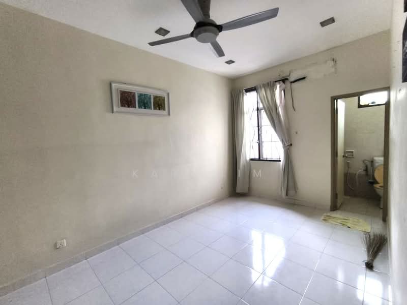 2-storey Terraced House for Sale in Bukit Indah 2 (Iskandar Puteri (Nusajaya)) - Karl Lim - Living Room - PropertyGuru.com.my