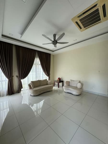 Semi-Detached House for Sale in Taman Impian Emas (Skudai) - Jason Khoo - Living Room - PropertyGuru.com.my