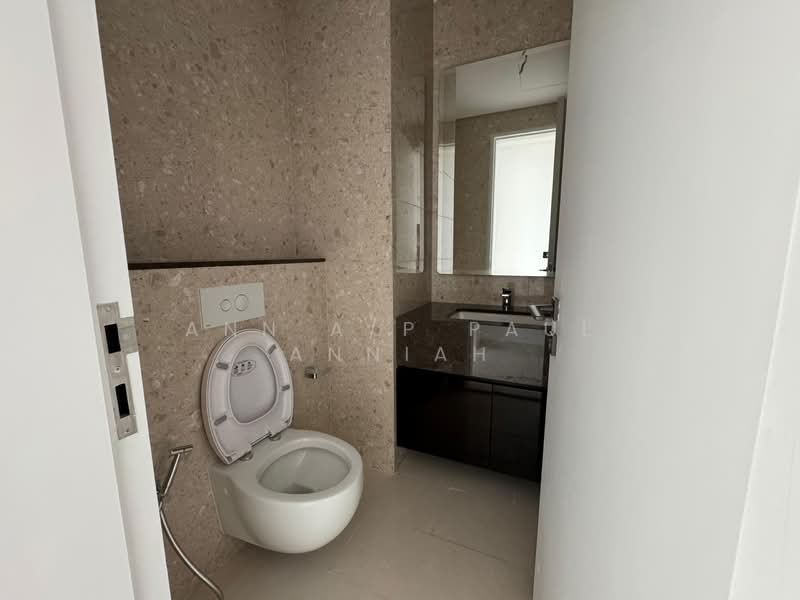 Service Residence for Sale at Pavilion Damansara Heights - Ann A/P Paul Anniah - Bathroom - PropertyGuru.com.my