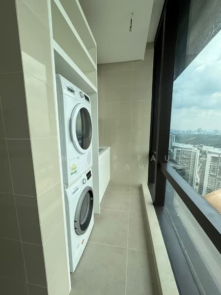 Service Residence for Sale at Pavilion Damansara Heights - Ann A/P Paul Anniah - Balcony - PropertyGuru.com.my
