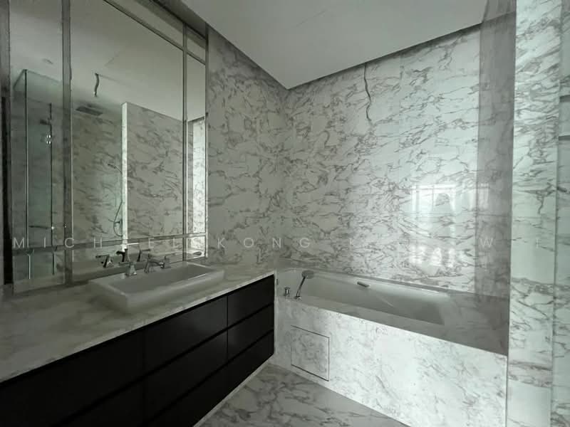 Service Residence for Sale at Four Seasons Place - Michael Kong Kang Wei - Bathroom - PropertyGuru.com.my