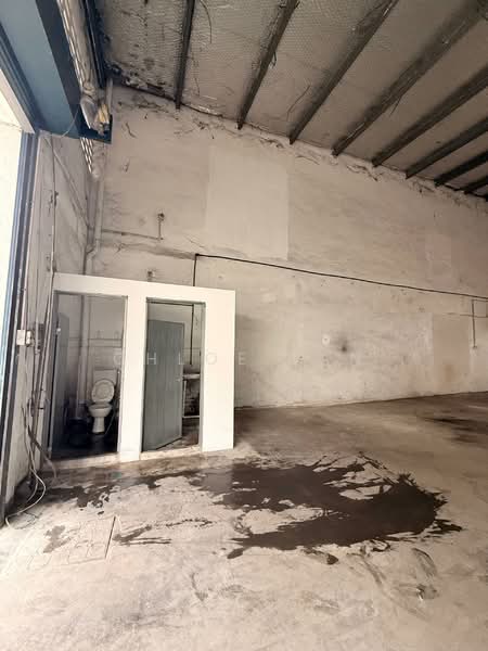 Factory for Rent in Kawasan Perusahaan Sungai Lokan (Butterworth) - Chloe Tan - Bathroom - PropertyGuru.com.my