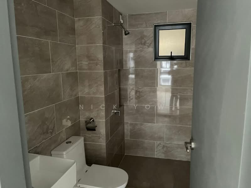 Servis Apartment untuk Disewa di M Arisa - Nick Yow - Bathroom - PropertyGuru.com.my